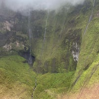 3/27/2024 tarihinde Василина М.ziyaretçi tarafından Island Helicopters Kauai'de çekilen fotoğraf