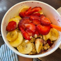 Photo taken at Vitality Bowls Roseville by Василина М. on 8/24/2022