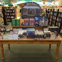 Barnes Noble Bookstore In Lakewood