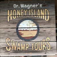 รูปภาพถ่ายที่ Dr. Wagner&amp;#39;s Honey Island Swamp Tour โดย Paul S. เมื่อ 3/26/2018