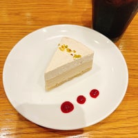 Photo taken at CHAYA Natural &amp;amp; Wild Table by くろ ち. on 7/12/2023