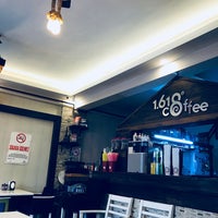 Foto diambil di 1.618 Coffee oleh Çiçero ✌️ pada 3/10/2018