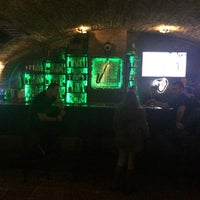 Photo prise au Irish &amp;amp; Music Pub par Alexandru V. le2/13/2016