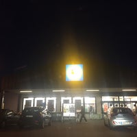 Foto diambil di Lidl oleh Mehmet S. pada 12/18/2019