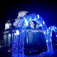 Photo taken at Площадь Победы by Araik on 12/1/2016