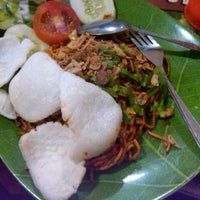 Review Mie Aceh Depan Antares