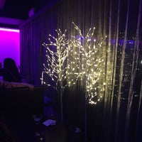Foto tirada no(a) Emerald Lounge por Naura em 11/15/2015