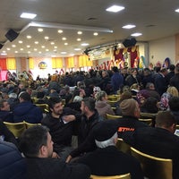 Photo taken at Yeni Sanayi Düğün Salonu by TC İslam Y. on 1/20/2018