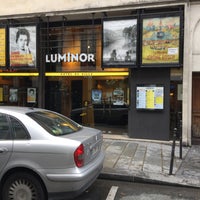 Photo taken at Luminor Hôtel de Ville by -- -. on 10/22/2016