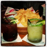 Photo taken at Chili&#39;s Grill &amp; Bar by Sophie C. on 4/27/2012