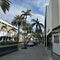 Photo taken at Rodeo Drive by 五山イツキ on 1/30/2024