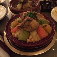 Foto scattata a Tanjiah Restaurant da Mashan B. il 12/28/2015