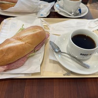 Photo taken at Doutor Coffee Shop by Masaki O. on 9/5/2023