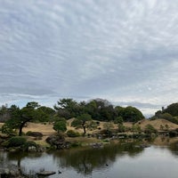 Photo taken at Suizenji Jojuen Garden by Murata J. on 2/24/2024