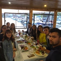 Photo taken at Elit Tekirdağ Gemi Restaurant by Betül Ö. on 5/21/2017