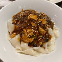 Photo taken at CHINA DINING 劉 by れっさん on 11/5/2022