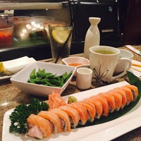 4/17/2016 tarihinde Roxana A.ziyaretçi tarafından Sushi Hana Fusion Cuisine'de çekilen fotoğraf