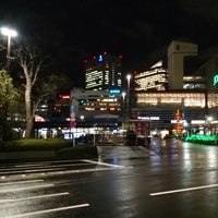 横浜駅西口 ロータリー 西区の道路