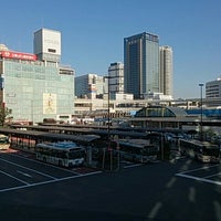 横浜駅西口 ロータリー 西区の道路 横浜駅西口 ロータリー 西区の道路