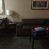 Photo taken at Country Inn &amp;amp; Suites By Radisson, Cedar Rapids North, IA by Joelle C. on 2/2/2016