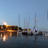 Photo taken at Chicago Yacht Club by Mariam on 8/9/2019