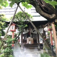 Photo taken at 於岩稲荷 田宮神社 by naki_usa on 7/14/2020