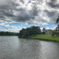 Photo taken at Compton Verney Art Gallery &amp; Park by Glynn on 6/6/2017