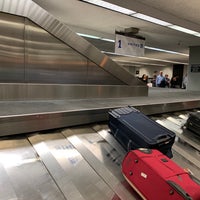 Photo taken at Baggage Claim 1-2-3 by Hin T. on 8/9/2019