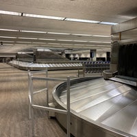 Photo taken at Baggage Claim 1-2-3 by Hin T. on 3/2/2020
