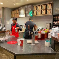 Photo taken at Starbucks by Hin T. on 11/24/2019