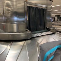 Photo taken at Baggage Claim 1-2-3 by Hin T. on 9/1/2019