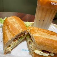 Photo taken at Doutor Coffee Shop by 伊達崎 on 5/15/2021