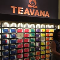 Photo taken at Teavana by Serhat A. on 8/24/2016