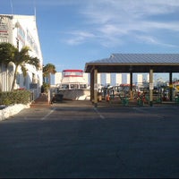 Photo taken at Conch Republic Divers - Diving | Tavernier | Key Largo | Islamorada by Russell F. on 12/23/2012