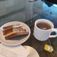 Photo taken at Priority Pass Lounge by 3oya on 2/8/2022