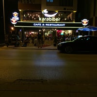 รูปภาพถ่ายที่ Karabiber Cafe &amp;amp; Restaurant โดย Cevdet D. เมื่อ 8/2/2016