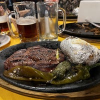 Foto scattata a Steak Palenque da Chris W. il 1/4/2022