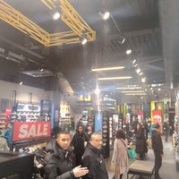 JD Sports - Kuip - Посетителей: 633