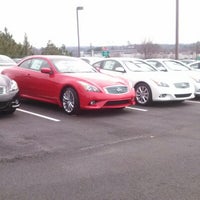 Photo taken at Infiniti Of Gwinnett by MARCO H. on 1/27/2013