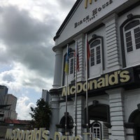 Photo taken at McDonald&amp;#39;s &amp;amp; McCafé by ihsan n. on 7/29/2023