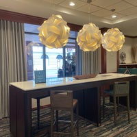 Foto diambil di Hampton Inn by Hilton oleh Trista R. pada 5/19/2021