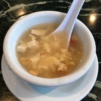 Photo taken at Fushen Chinese Seafood Restaurant by Trista R. on 5/12/2018