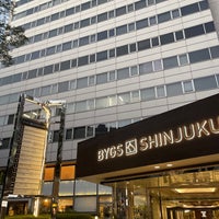 Photo taken at BYGS Shinjuku by Chii Y. on 9/20/2021