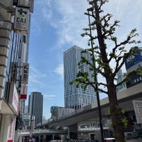 Photo taken at 渋谷駅西口交差点 by Chii Y. on 4/24/2021