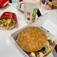 Photo taken at McDonald&amp;#39;s by Kostadin B. on 4/9/2022