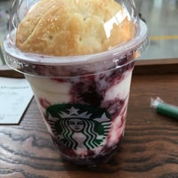 Photo taken at Starbucks by Ryo 2. on 5/5/2017