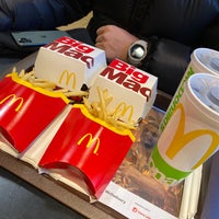 Photo taken at McDonald&amp;#39;s by Hassan M. on 11/26/2019