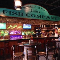 Foto diambil di Marco Island Fish Co. oleh Stacey H. pada 8/22/2014