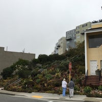Photo taken at Golden Gate Heights Mosaic Stairway by Ian E. on 8/3/2023