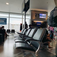 Photo taken at Gate 21 by Crillmatic on 8/4/2021